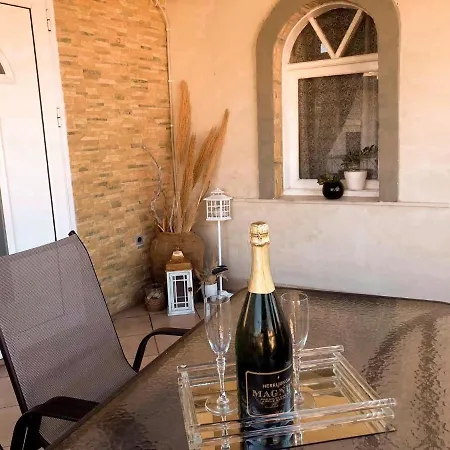 εξοχική κατοικία Apartment *